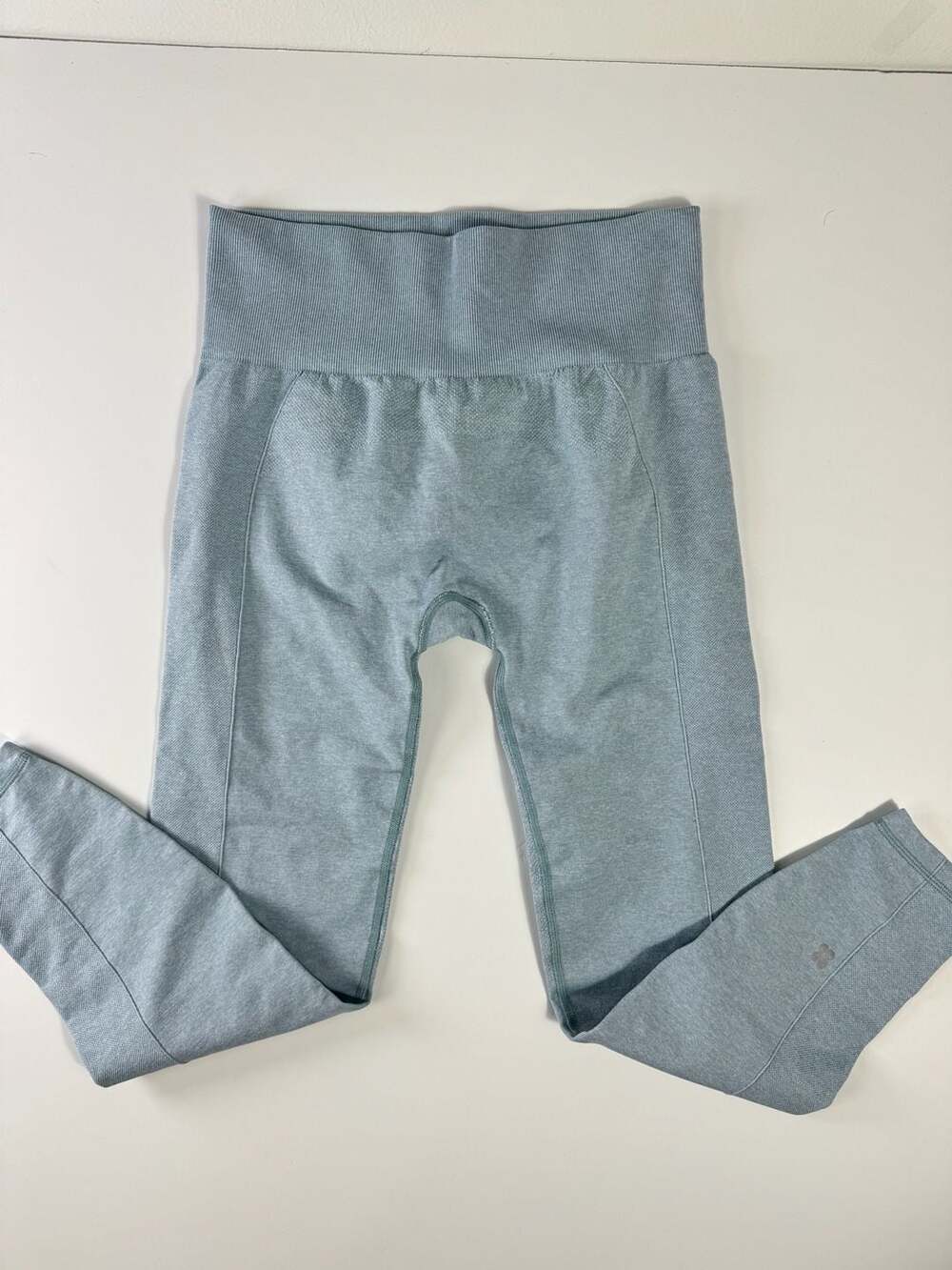Sweaty Betty Athlete 7/8 Seamless Workout Leggings in Smoke Blue Marl